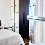 Equorum Solarium - Panorama & Relax 펜션 오스투니