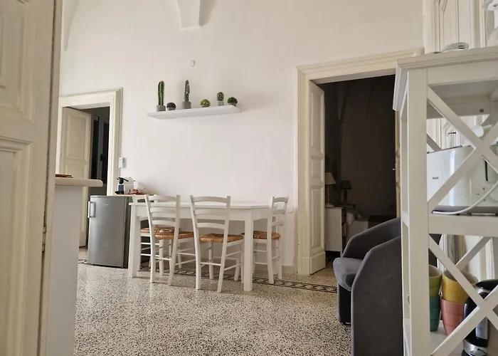 Equorum Solarium - Panorama & Relax 오스투니